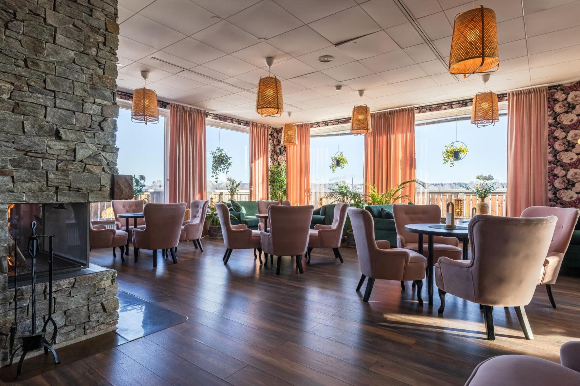 Hotell Kung Goesta By First Mora Buitenkant foto