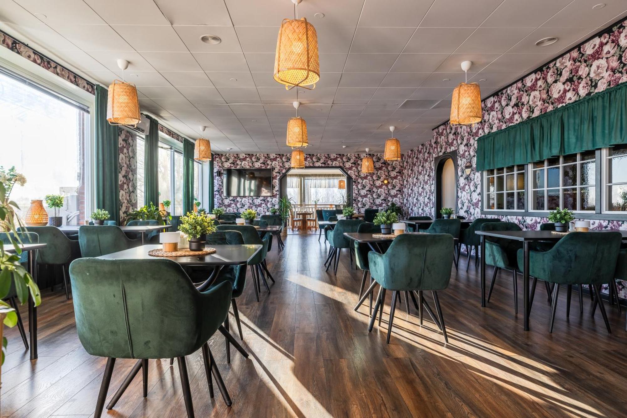 Hotell Kung Goesta By First Mora Buitenkant foto