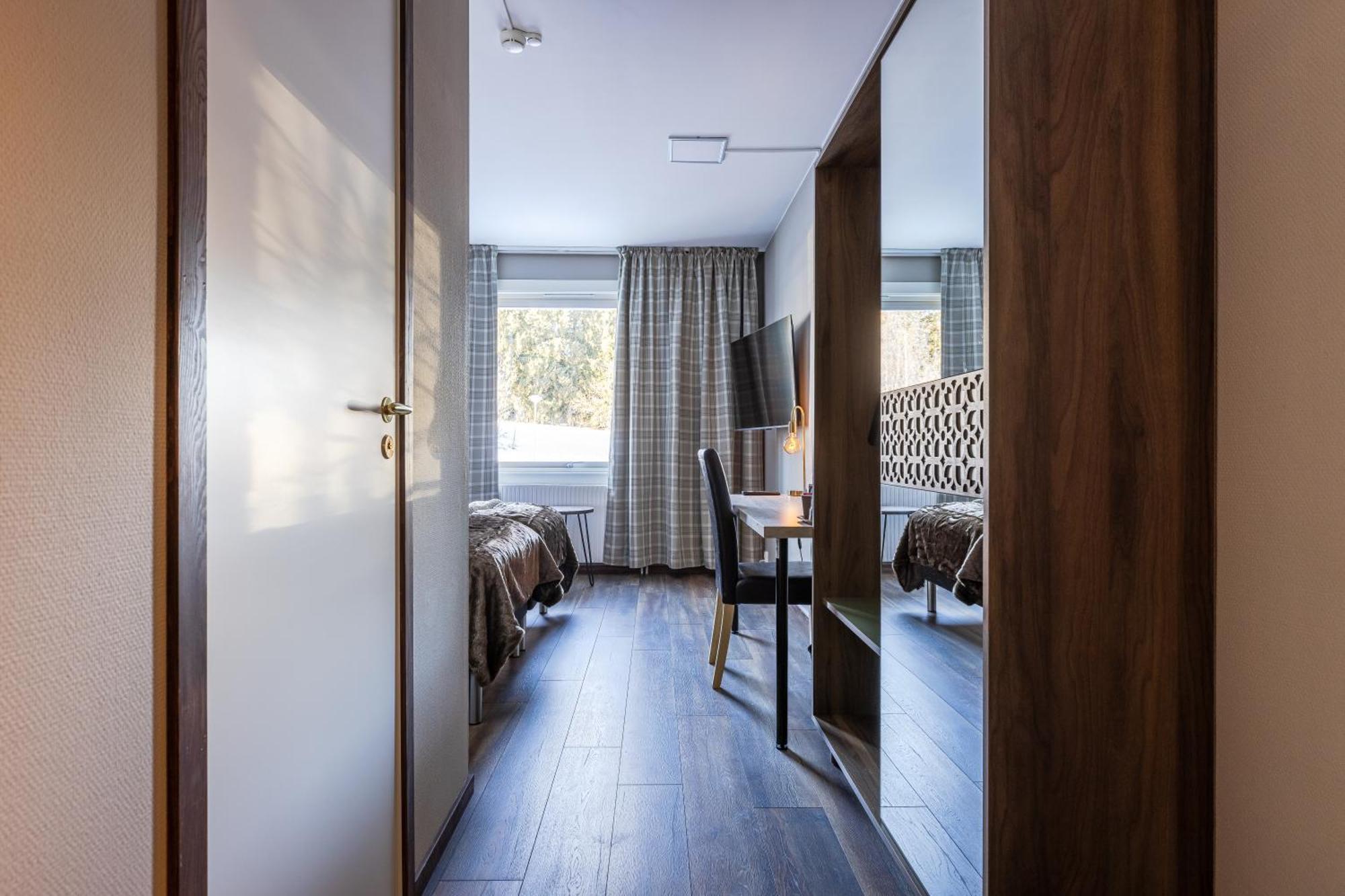 Hotell Kung Goesta By First Mora Buitenkant foto