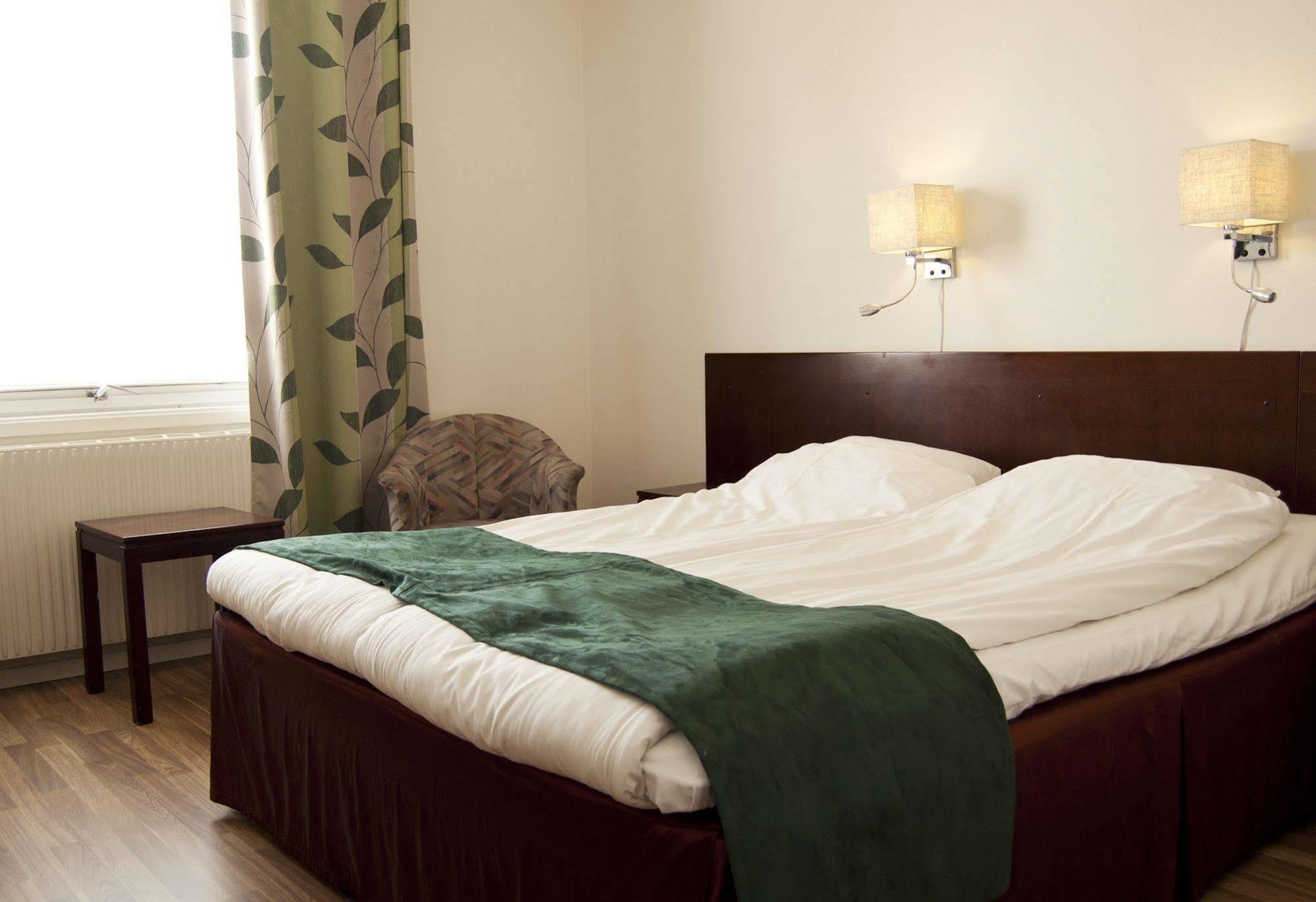 Hotell Kung Goesta By First Mora Buitenkant foto