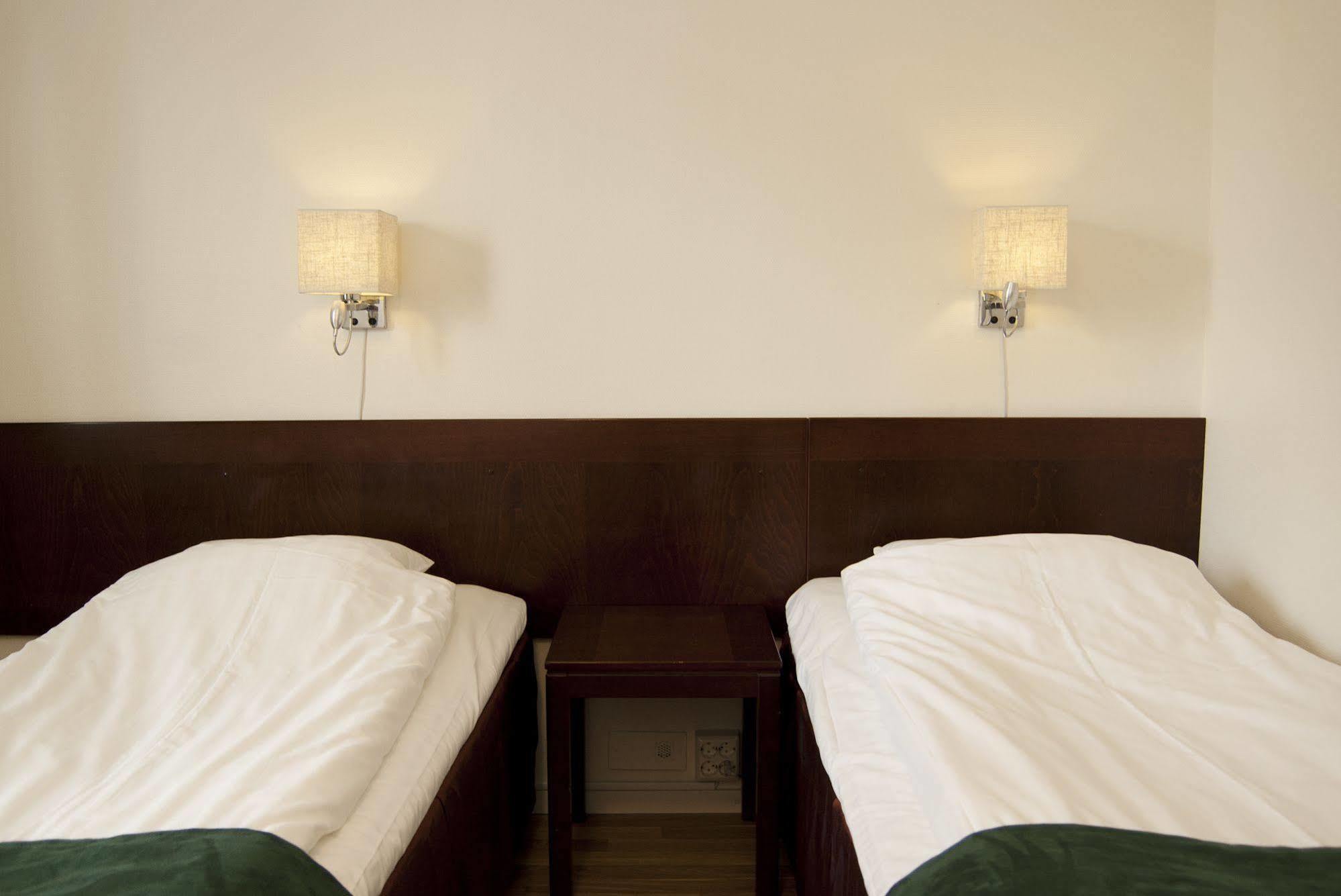 Hotell Kung Goesta By First Mora Buitenkant foto