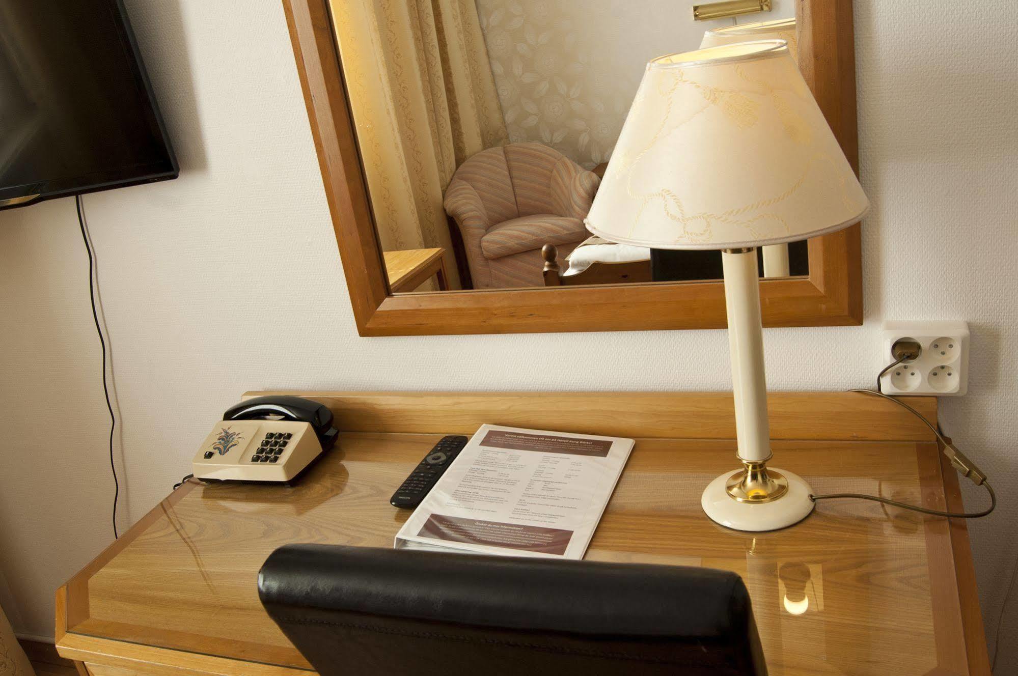 Hotell Kung Goesta By First Mora Buitenkant foto